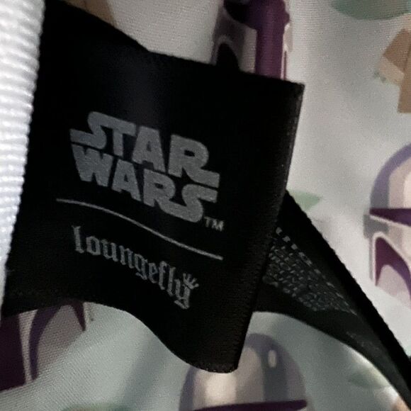 Star‎ Wars Loungefly Mini Backpack Mandalorian Grogu Glow in the Dark Travel NEW - Picture 16 of 16